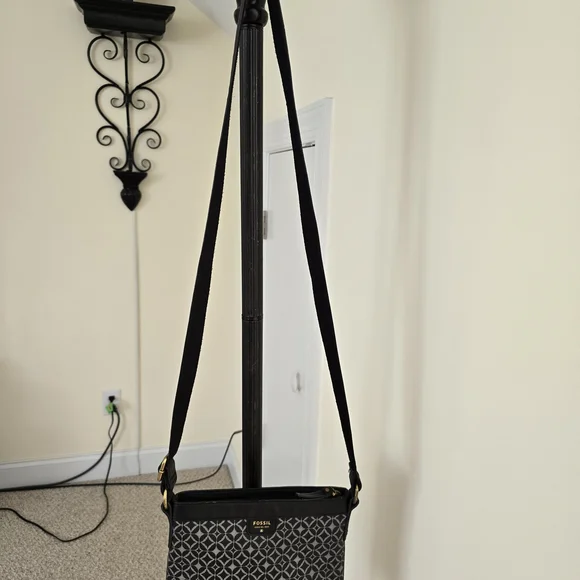 Fossil Black and Gray Crossbody Bag - Picture 2 of 14